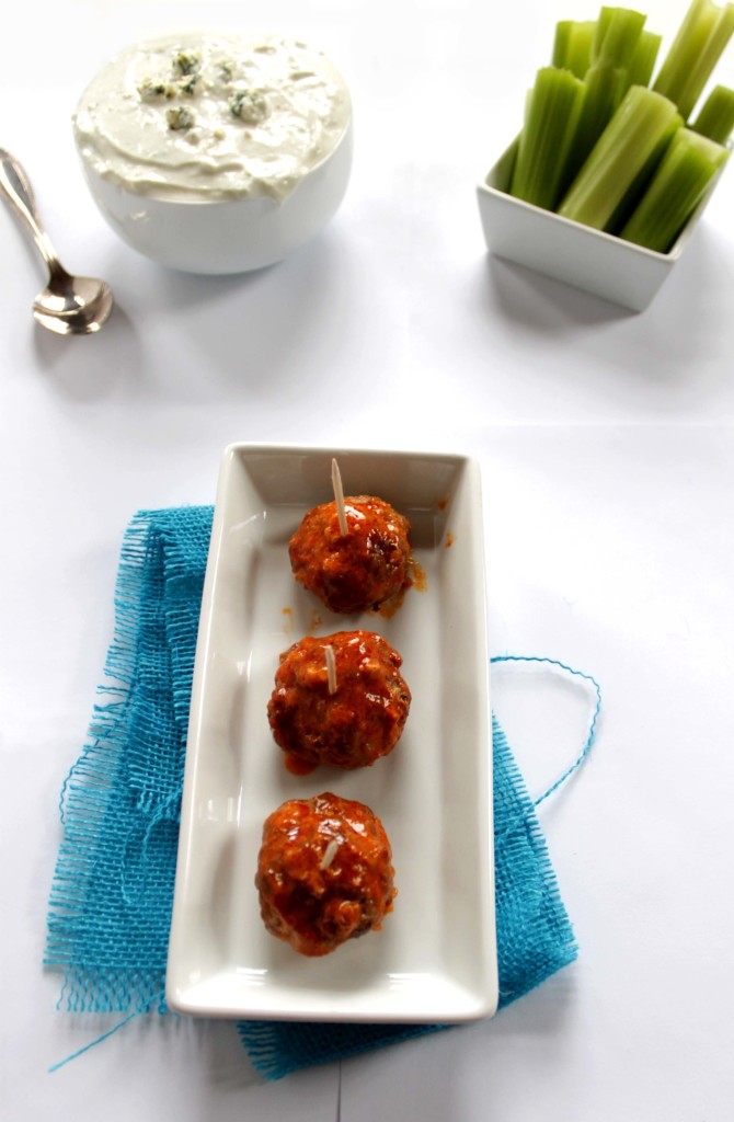 Buffalo Meat Balls with Blue Cheese Sauce. Only 20 minutes. Best appetizer. #glutenfree