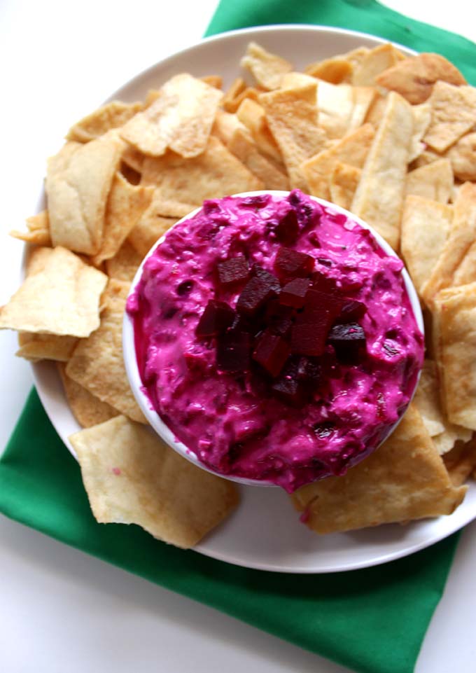 Beet and Yogurt Dip. A healthy and festive appetizer for the holidays! #glutenfree #vegeterian