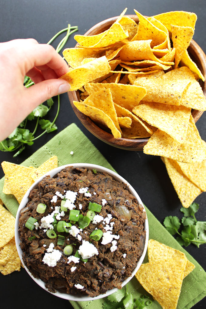 Refried Black Beans. A delicious dip or side to any Mexican dish. #glutenfree