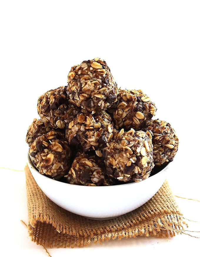Chai-spiced raw energy balls. Full of chai flavor. Perfect for a workout. #glutenfree