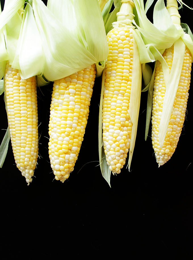 Beautiful Sweet Corn | robustrecipes.com