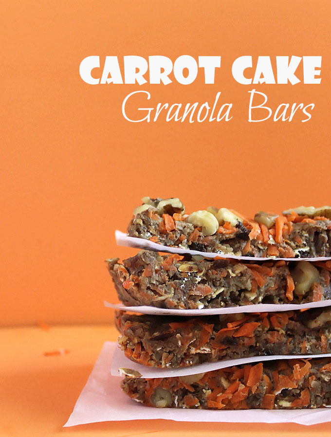 Carrot Cake Granola Bars. Tastes like carrot cake, only it's way healthier. Easy to make. #vegan #glutenfree | robustrecipes.com