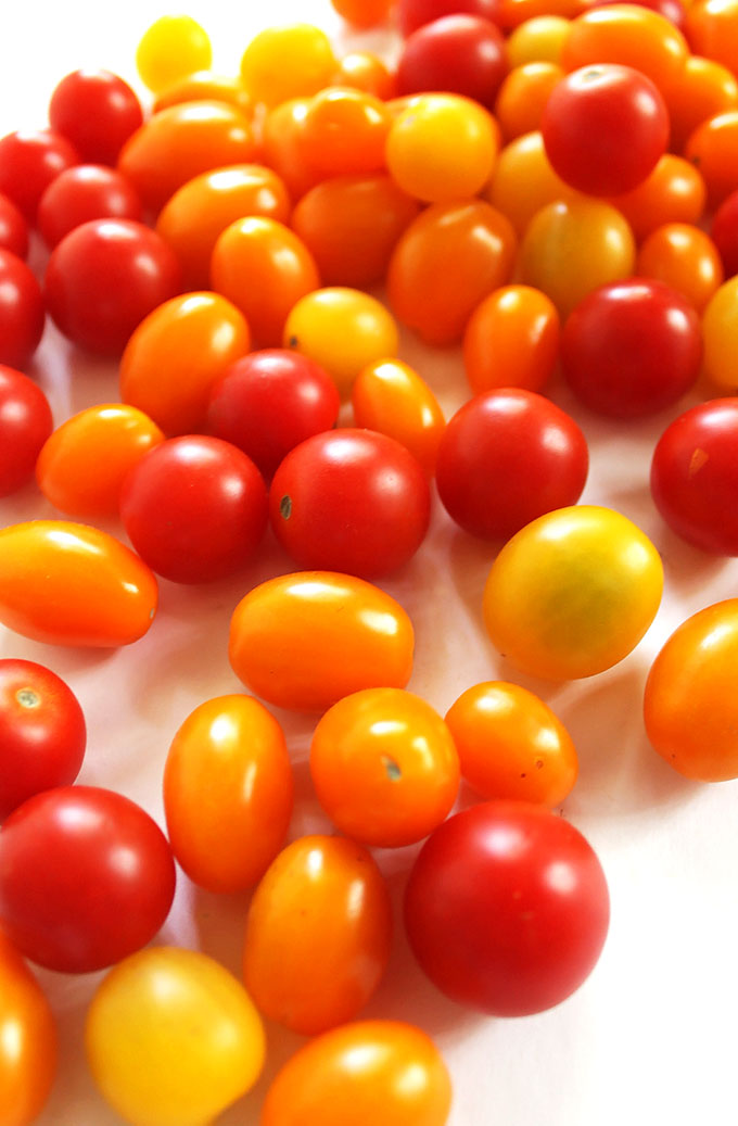 Yellow, orange, and red grape and cherry tomatoes! | robustrecipes.com