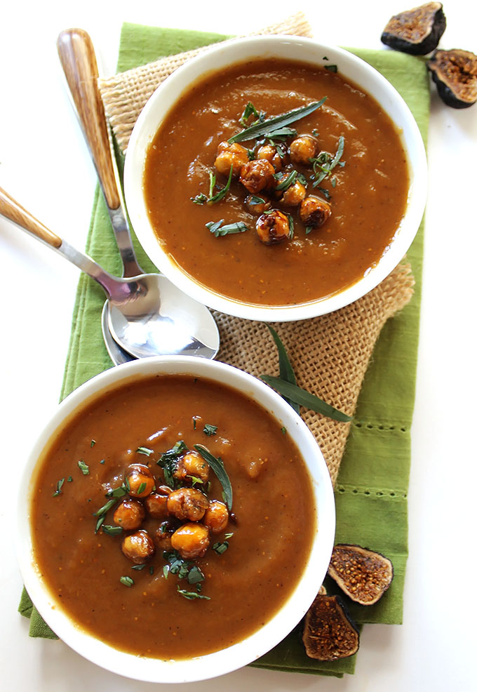 Roasted Sweet Potato Fig Soup with Crispy Chickpeas. Comforting. Sweet. Rich. Creamy. #glutenfree #soup