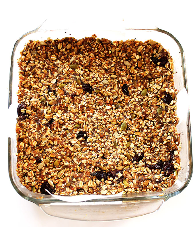 Seedy Buckwheat Granola Bars. Easy to make. Healthy and tasty!