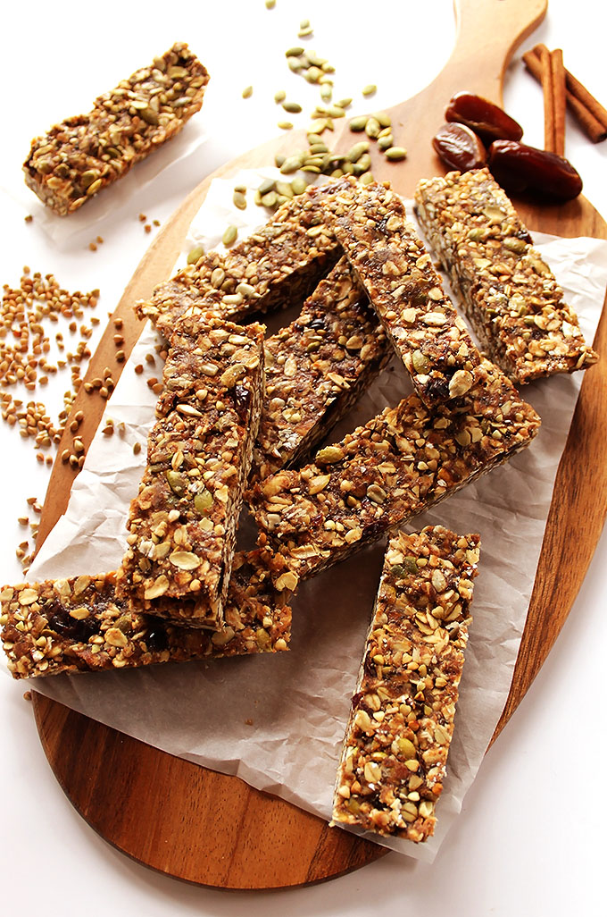Seedy Buckwheat Granola Bars. The best on the go breakfast or snack! #glutenfree