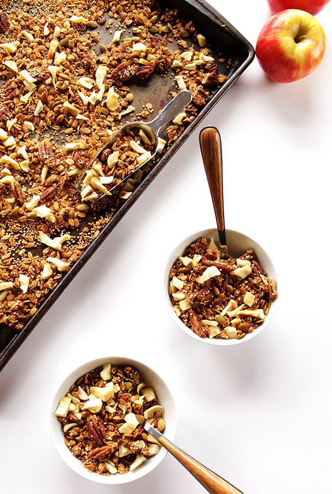 Apple Spiced Granola. Super easy snack or breakfast! Made with super crunchy quinoa. Vegan and Glutenfree!