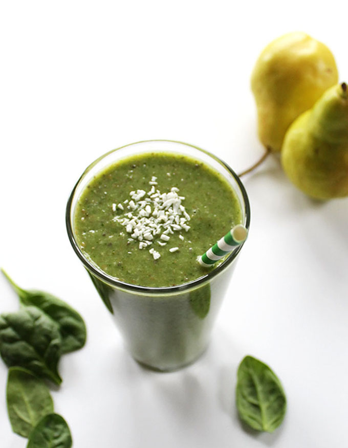 Pear Coconut Green Smoothie. Delicious, healthy, easy! Gluten Free and Vegan.