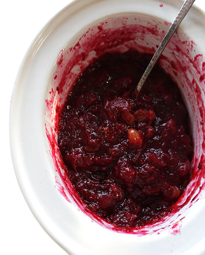 SLow Cooker Sweet and Spicy Cranberry Sauce. Simple, easy to make. Slightly spicy and sweet. Perfect for Thanksgiving!