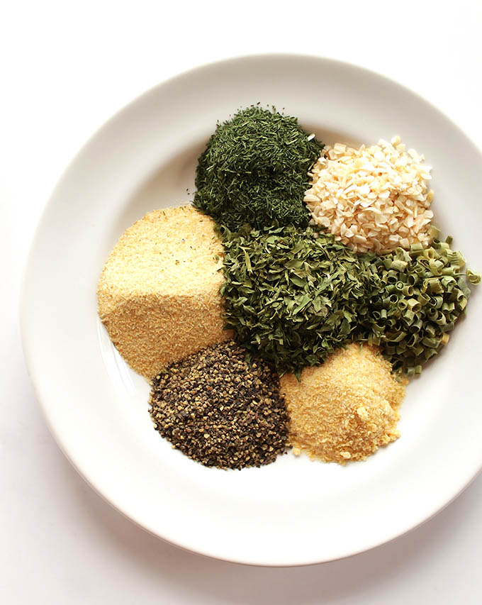 DIY Ranch spice mix - easy to make yourself! | robustrecipes.com