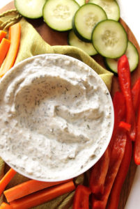 Skinny Ranch Dip - Delicious, thick, creamy ranch dip recipe that's actually HEALTHY! It's made with nonfat Greek yogurt. EASY to make! Gluten Free. | robustrecipes.com