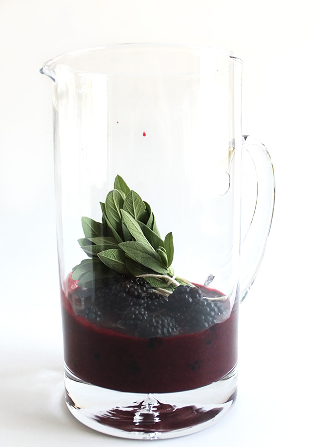 Blackberry Sage Red Wine Sangria - Easy recipe that's bursting with blackberry juice and fresh blackberries, with a hint of earthy sage leaves. Vegan/Gluten Free.
