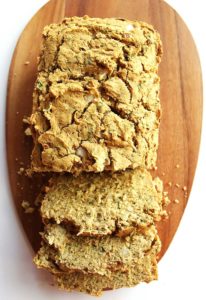 Gluten Free Savory Zucchini Bread - this tender bread is filled with onion, herbs, garlic, and zucchini. We LOVE this recipe in the fall! gluten free/dairy free. | robustrecipes,com