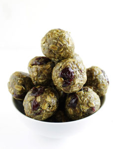 Matcha Cherry Energy Balls - Packed with healthy ingredients! Great for snacking! This recipe is EASY to make! Gluten free/vegan/refined sugar free
