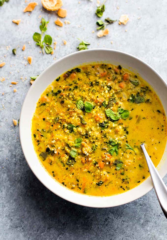 16 Gluten Free Soups for When You're Sick - Curried Cauliflower Rice Kale Soup (Paleo) | robustrecipes.com