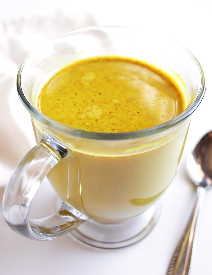 5 Minute Chai Spiced Golden Milk - Comforting, soothing, and warming. This recipe is packed with health benefits! Vegan/Gluten Free/Dairy Free | robustrecipes.com