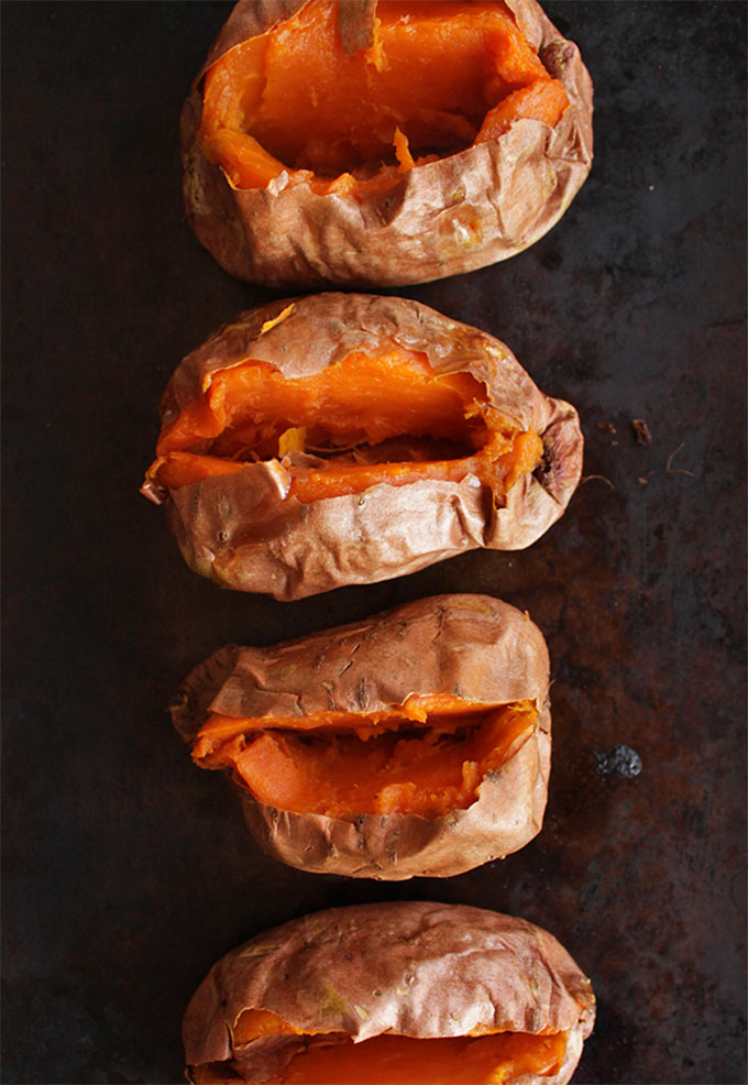 Buffalo chicken stuffed sweet potatoes are perfect for a fun weeknight or weekend dinner. Sweet potatoes are loaded with chicken, buffalo hot sauce, crunchy celery, and blue cheese, a great combo! (Gluten free) | robustrecipes.com