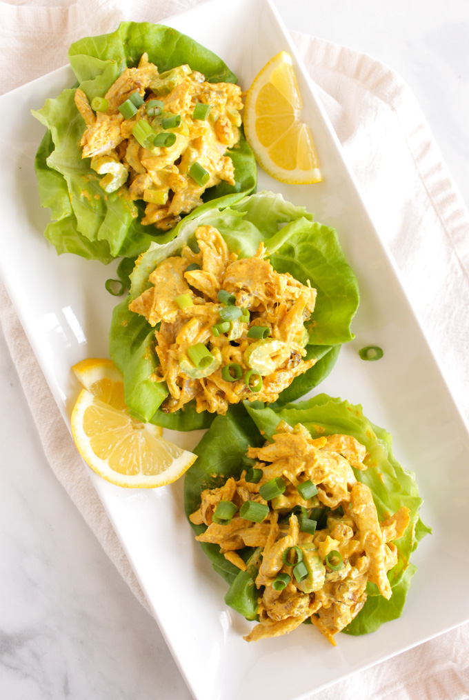 10 Minute Curry Chicken Salad - Curry chicken salad is perfect for parties or even a make ahead lunches. Chicken is in a creamy curry sauce with sweet raisins, crunchy celery, and crunchy almonds. Perfect for meal prepping. #chicken #curry #easyrecipe #lunchrecipes #mealprep #glutenfree | robustrecipes.com