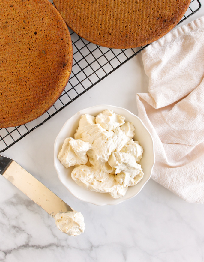 Easy Homemade Cream Cheese Icing without Powdered Sugar