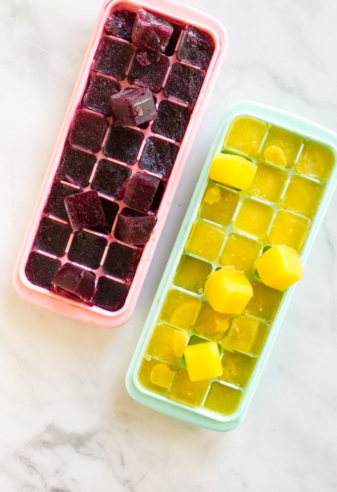 Easy sangria fruit ice cubes hack - 9Kitchen