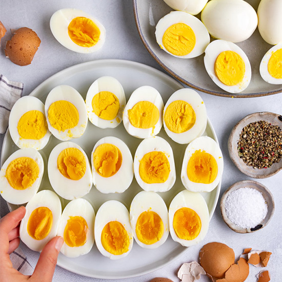 https://robustrecipes.com/wp-content/uploads/2022/09/thumbnail-2-Instant-pot-hard-boiled-eggs.jpg